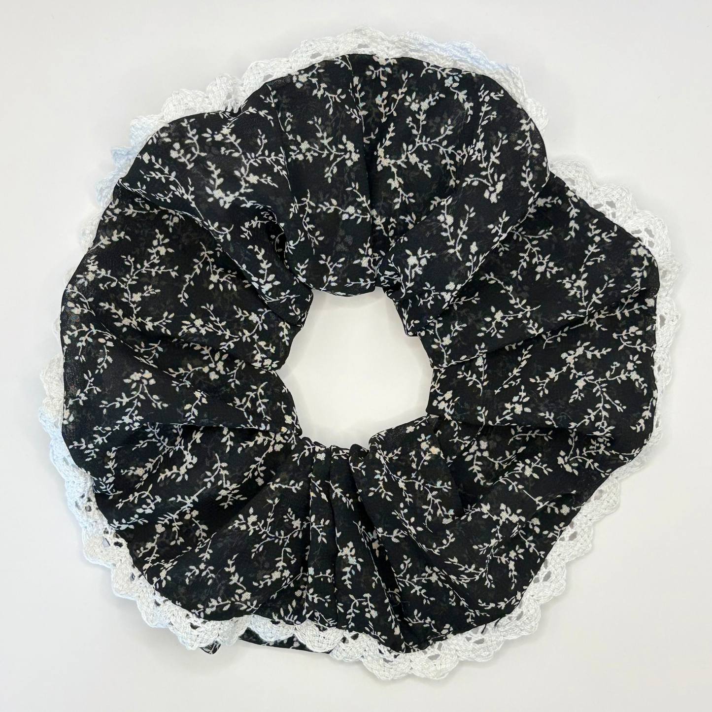 Pack 3 Scrunchies con encaje